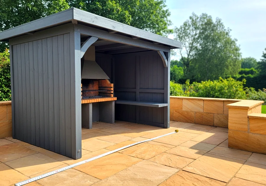 Les différents types d'abris barbecue pour balcon
